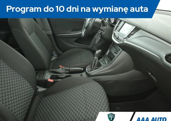Opel Astra cena 43500 przebieg: 110398, rok produkcji 2018 z Radymno małe 211